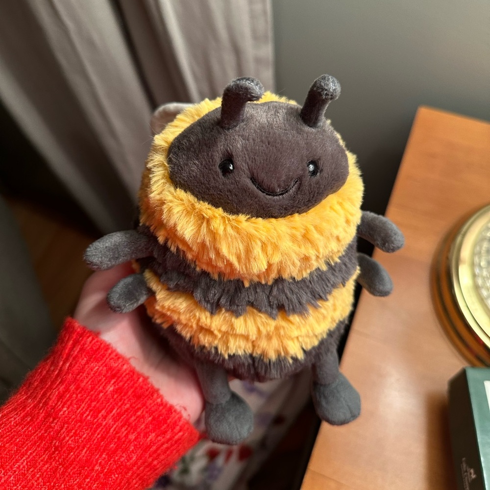 Jellycat Albee Bee